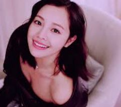 人妻av88-家庭与个人成长的交响曲，人妻角色在AV88中的微妙平衡